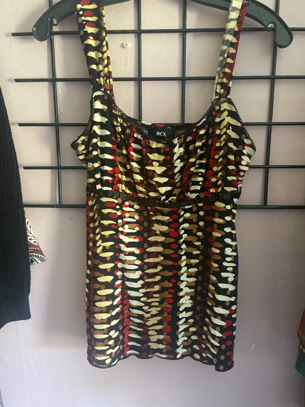 BCX Black Red Gold Cream Patterned Tank
